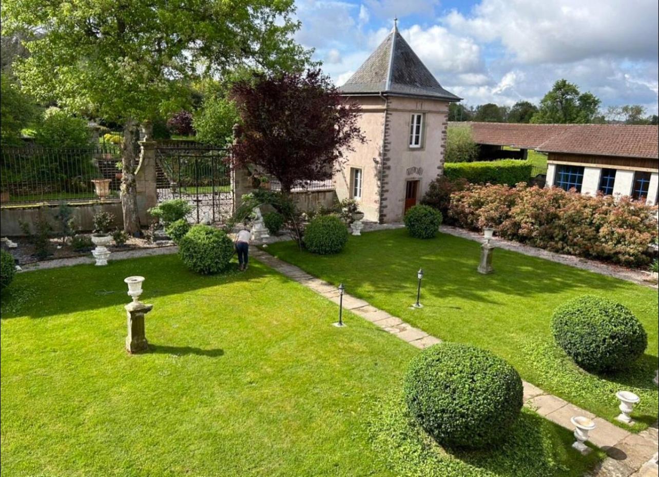 إبينال Le Chateau De Failloux المظهر الخارجي الصورة